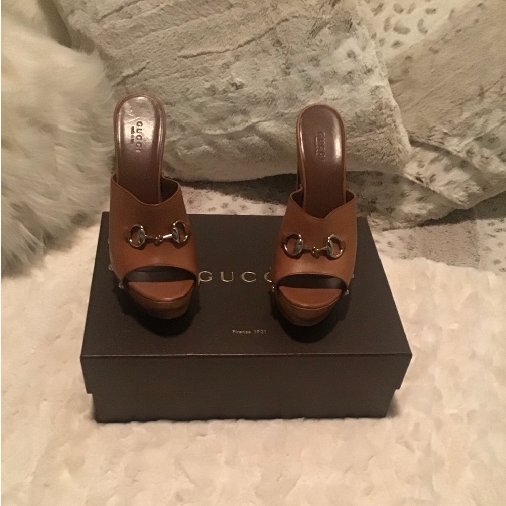 Gucci shoes